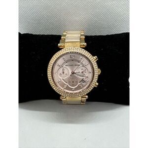 Michael Kors Parker MK5896 Women Rose Gold Analog Dial Quartz Wrist Watch JNA434